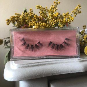 Faux mink lashes